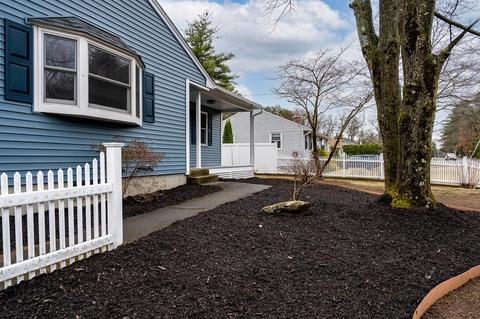 108 Line St, Easthampton, MA 01027 photo 5