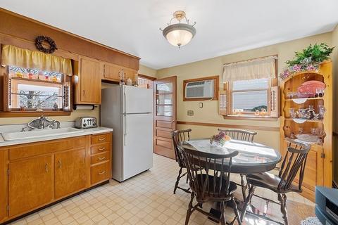 63 High St, Stoneham, MA 02180 photo 17