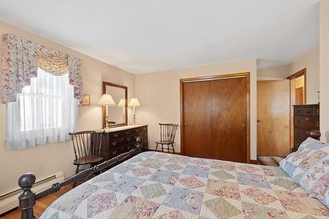 63 High St, Stoneham, MA 02180 photo 7