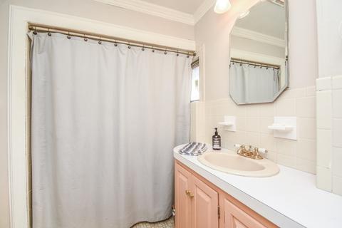 19 School St, Danvers, MA 01923 photo 8