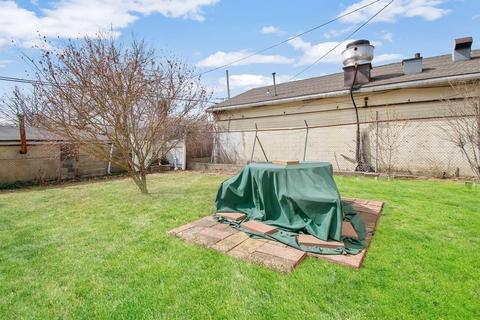 420 Nottingham St, Springfield, MA 01104 photo 24