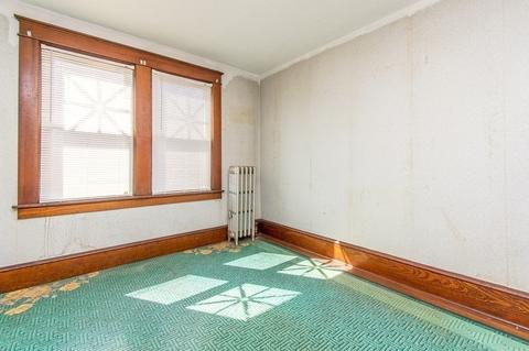420 Nottingham St, Springfield, MA 01104 photo 9