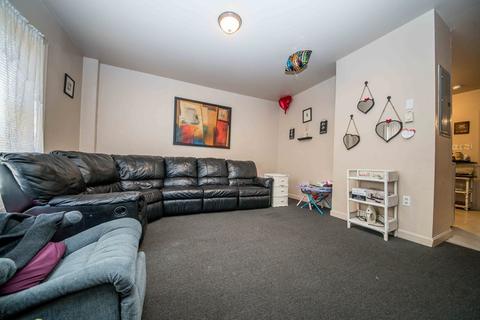 247 Dover, Fall River, MA 02721 photo 4