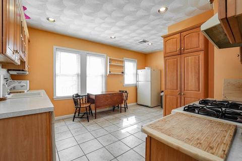 35 Lindale, Dedham, MA 02026 photo 8