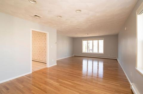 112 Valley Rd, Needham, MA 02492 photo 6