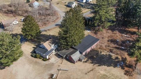 40 Dodge Hill Rd, Sutton, MA 01590 photo 3