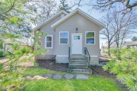 791 Britton St, Chicopee, MA 01020 photo 1