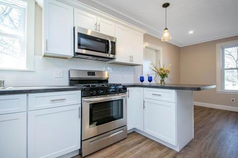 791 Britton St, Chicopee, MA 01020 photo 9