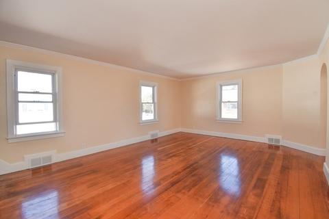 88 Dimmick, Springfield, MA 01109 photo 4