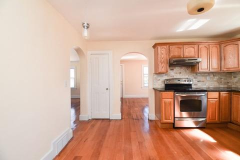 88 Dimmick, Springfield, MA 01109 photo 12