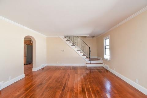 88 Dimmick, Springfield, MA 01109 photo 6