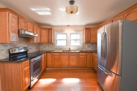 88 Dimmick, Springfield, MA 01109 photo 7
