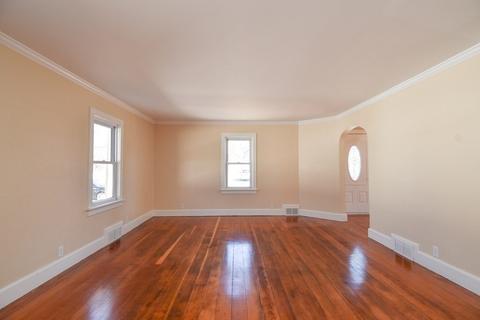 88 Dimmick, Springfield, MA 01109 photo 3