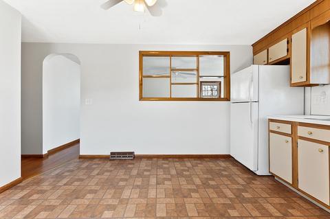 20 Davis Ter, Peabody, MA 01960 photo 9