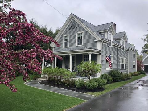 39 Lincoln St, Hingham, MA 02043 photo 2