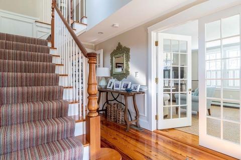 39 Lincoln St, Hingham, MA 02043 photo 13
