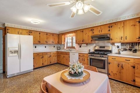 3 Elizabeth Rd, Gloucester, MA 01930 photo 12