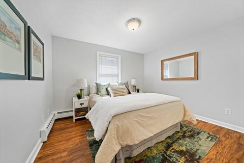13 Clarkson St, Worcester, MA 01604 photo 16