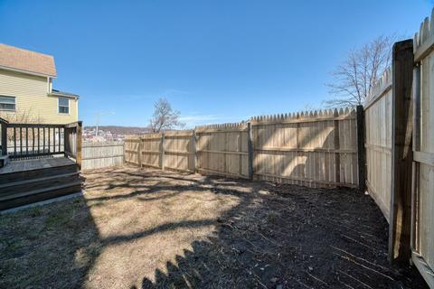 13 Clarkson St, Worcester, MA 01604 photo 2
