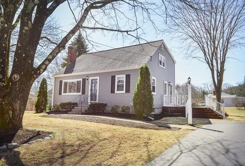 70 Beech St, Franklin, MA 02038 photo 2