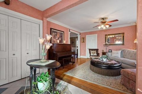 16 Chester St, Danvers, MA 01923 photo 5