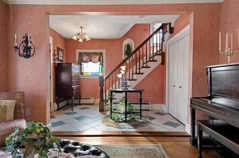 16 Chester St, Danvers, MA 01923 photo 3