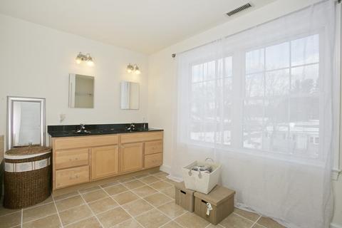 87 Vincent Rd, Dedham, MA 02026 photo 15