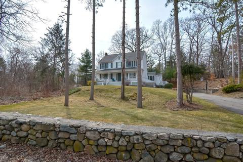 48 Plimpton St, Walpole, MA 02081 photo 1