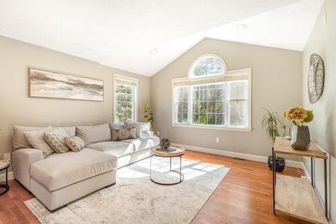 19 Dyer, Millis, MA 02054 photo 8