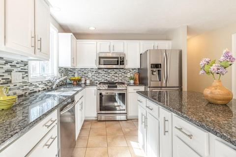 19 Dyer, Millis, MA 02054 photo 16