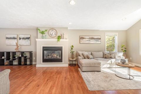 19 Dyer, Millis, MA 02054 photo 6