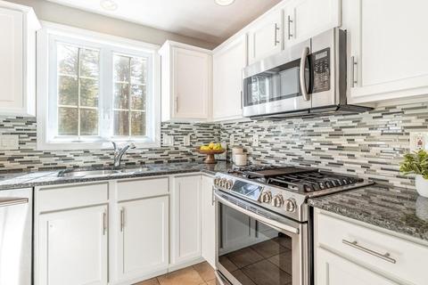 19 Dyer, Millis, MA 02054 photo 17