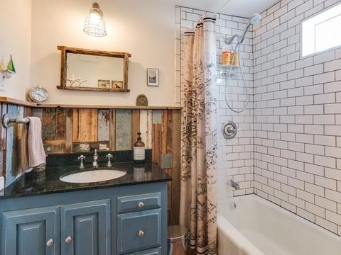 13 Chapel St, Gloucester, MA 01930 photo 19