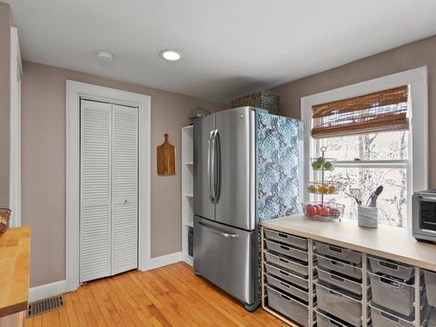 1605 Great Plain Ave, Needham, MA 02492 photo 11