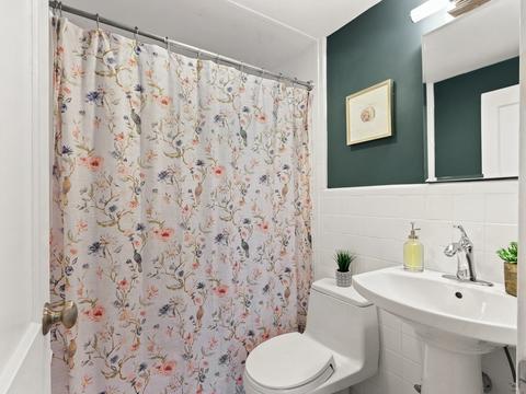 1605 Great Plain Ave, Needham, MA 02492 photo 16