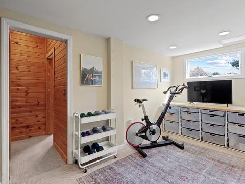 1605 Great Plain Ave, Needham, MA 02492 photo 22