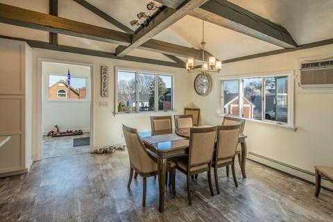 33 Green St, Gloucester, MA 01930 photo 6