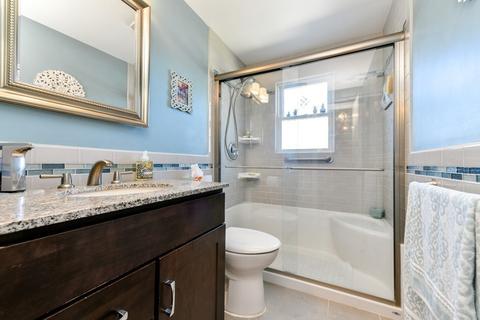 60 Winstead Ave, Dedham, MA 02026 photo 20