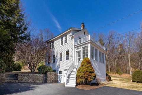 61 Ayer Rd, Harvard, MA 01451 photo 1