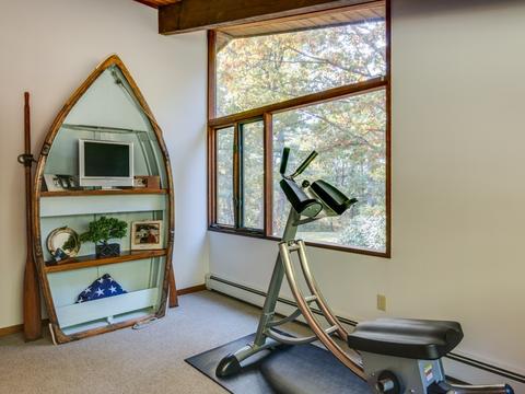 22 Bray St, Gloucester, MA 01930 photo 15