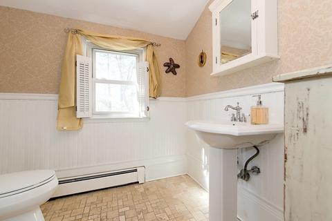 84 Winter St, Walpole, MA 02081 photo 31