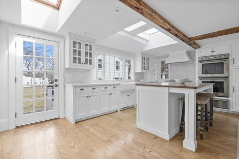 248 South St, Hingham, MA 02043 photo 3