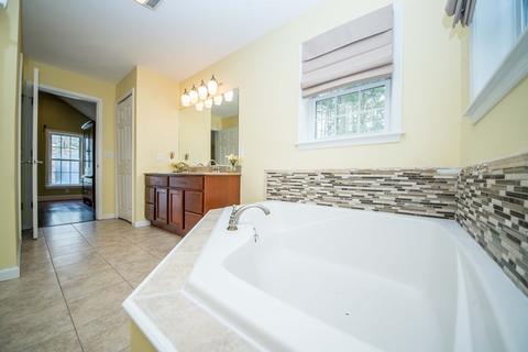 43 Canedy St, Wareham, MA 02576 photo 32