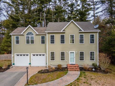 43 Canedy St, Wareham, MA 02576 photo 2