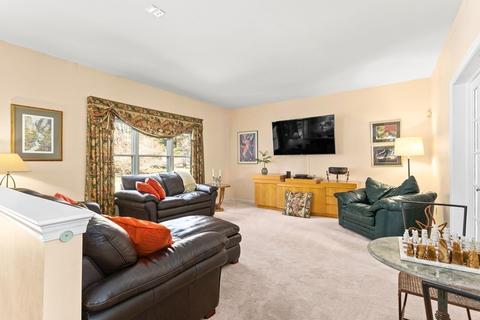 1 Dover Cir, Franklin, MA 02038 photo 7