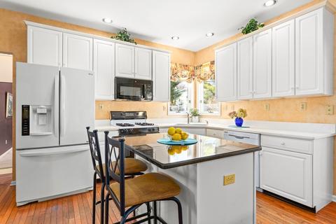 1 Dover Cir, Franklin, MA 02038 photo 10