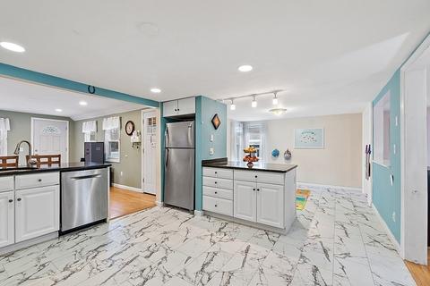 247 Main St, Acton, MA 01720 photo 3