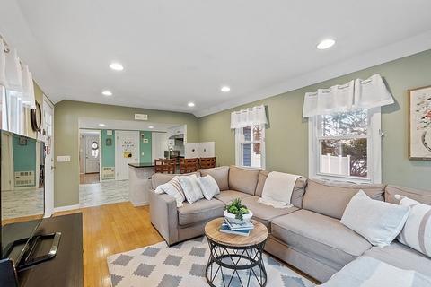 247 Main St, Acton, MA 01720 photo 5
