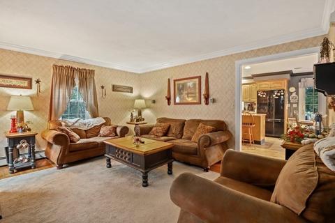 37 Wabash Ave, Worcester, MA 01604 photo 5