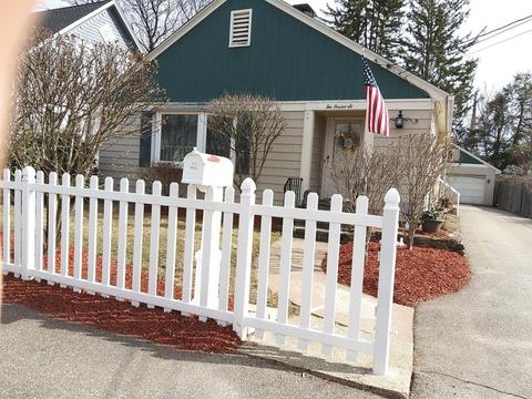 2 Bristol St, Worcester, MA 01606 photo 1